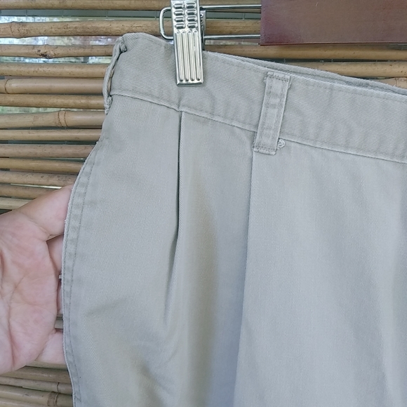 Dockers 32x29 Mens Light Khaki Pants - Picture 6 of 7